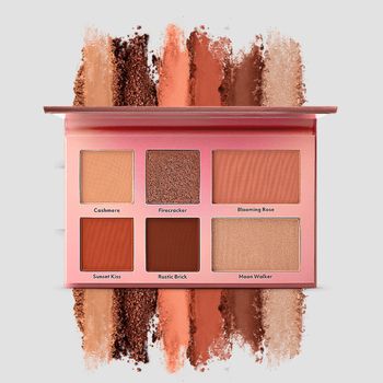 Palette Makeup Lengkap untuk Riasan Sehari-hari Palette Makeup Lengkap untuk Riasan Sehari-hari