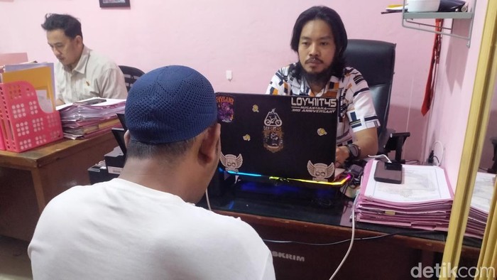 Pelaku pencabulan balita di Palopo diperiksa polisi.