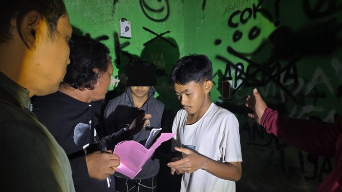 Penangkapan pelaku curanmor oleh Unit Reskrim Polsek Baron dan Resmob Polres Nganjuk