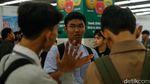 Penuh Harapan, Penyandang Disabilitas dan Orang Tua Padati Job Fair Bekasi