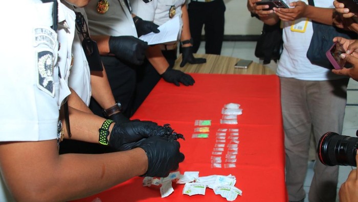 Penyelundupan sabu ke Lapas Banyuwangi