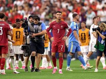 Ronaldo Mewek usai Dikalahkan Spanyol, Kenapa Kecewa Identik dengan Air Mata?