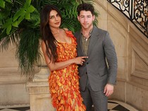 Kemesraan Priyanka Chopra-Nick Jonas Bukti Gak Ada Isu Cerai