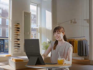 Rekomendasi Laptop Layar Ganda Futuristik, Siap Dukung Produktivitas