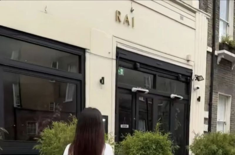 Restoran Jepang Ini Dibilang Mewah, Tapi Rating Kebersihannya Bikin Kaget Restoran Jepang Ini Dibilang Mewah, Tapi Rating Kebersihannya Bikin Kaget