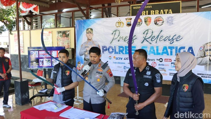 Konferensi pers kejadian tawuran di Salatiga, Selasa (7/7/2026).
