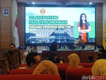 Rustika Herlambang Raih Gelar Doktor Unpad