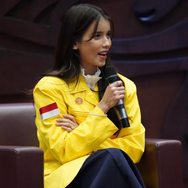 Sabrina Chairunnisa Undur Diri Jadi Mahasiswa UI Karena Pindah ke New York