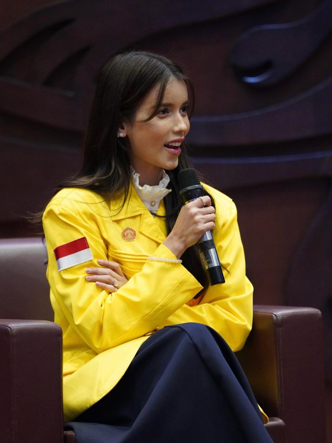 Sabrina Chairunnisa Undur Diri Jadi Mahasiswa UI Karena Pindah ke New York