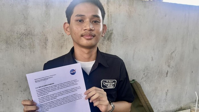 Siswa SMAN 1 Pinrang berhasil membobol akun YouTube NASA.