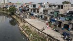 Sudah 5 Bulan, Jalan Ambles di Pulo Gadung Belum Juga Diperbaiki