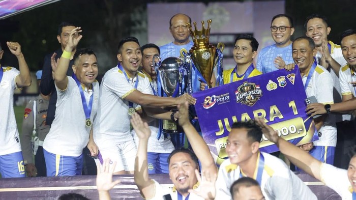 Tim Gabsat Polda Jatim Sabet Juara dalam Kapolda Cup 4