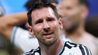 Ibrahimovic: Lihatlah, Messi Sudah Dapat Semua tapi Masih Nangis