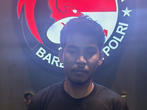 Bareskrim membongkar peredaran narkotika di Kabupaten Bengkalis, Riau. Seorang pria ditangkap dengan barang bukti narkoba senilai Rp 25,2 miliar. (dok Istimewa)