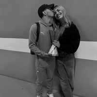 Konten Instagram-nya banyak menampilkan aktivitasnya sebagai pelatih Pilates. Foto: Instagram/@luzmendez