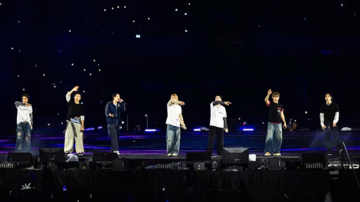 Penggemar BTS di Indonesia antusias menyambut tur dunia boy band asal Korea Selatan tersebut. (Instagram: @bts.bighitofficial)