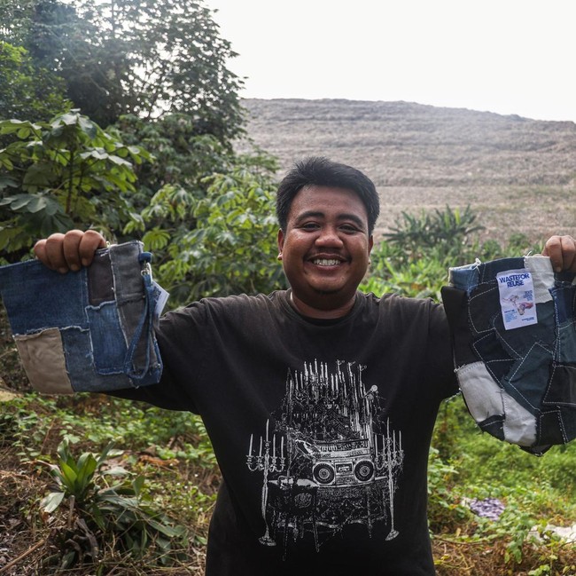 Daur Ulang Jeans Bekas dari Bantargebang Tembus Pasar Ekspor
