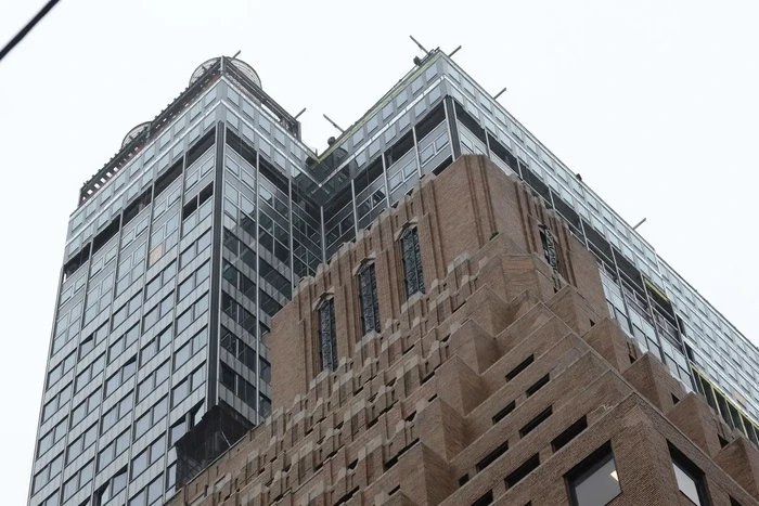 Gedung Nyaris Ambruk di New York City