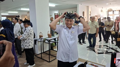 Gubernur NTB Lalu Muhamad Iqbal saat peresmian Bale Kita di Mataram,  Rabu (8/7/2026). (Foto: Ahmad Viqi/detikBali)