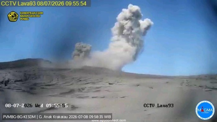 Gunung Anak Krakatau di Selat Sunda masih mengalami erupsi tiga kali, Rabu (8/7/2026) pagi. (dok PVMBG)