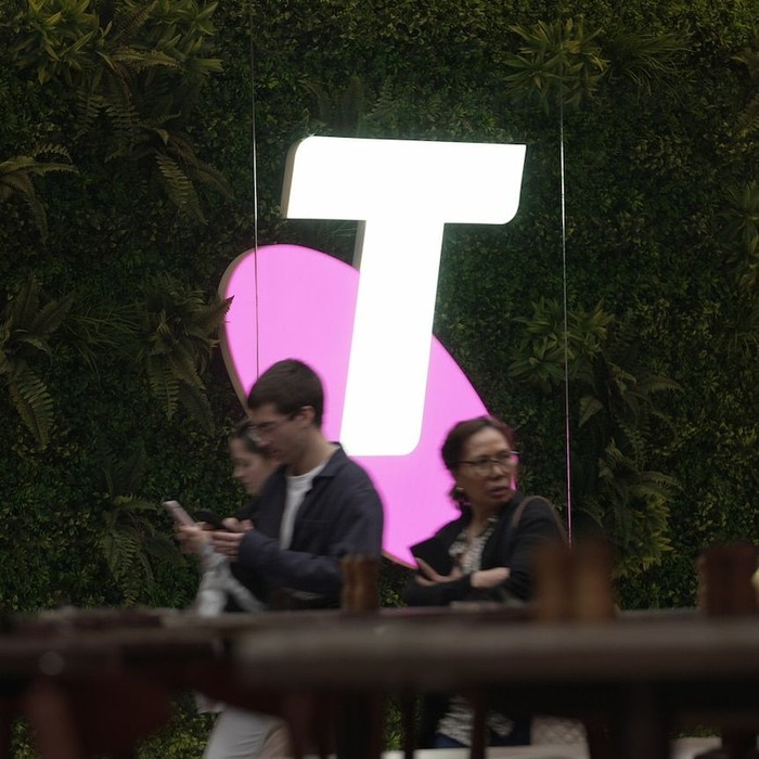 Telstra menyatakan sebagian besar layanannya telah pulih setelah jaringan selulernya mengalami gangguan besar di Australia. (ABC News: OCurtis Rodda)