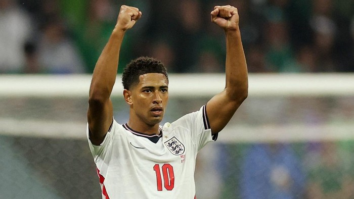 Soccer Football - FIFA World Cup 2026 - Round of 16 - Mexico v England - Estadio Azteca, Mexico City, Mexico - July 5, 2026 Englands Jude Bellingham celebrates scoring their second goal REUTERS/Paul Childs