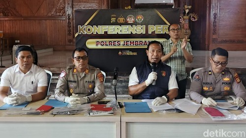 Kasatreskrim Polres Jembrana AKP Gede Alit Darmana saat rilis kasus di Auditorium Jembrana, Rabu (8/7/2026).
