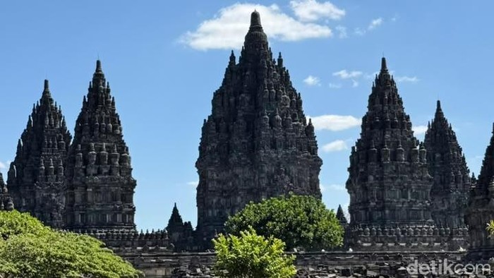 Kunjungan Presiden Prabowo dan PM India Modi ke Candi Prambanan. (Eva/detikcom)