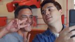 Pose Bapak-bapak Hamish Daud Ketika Maxime Bouttier Ajak Selfie