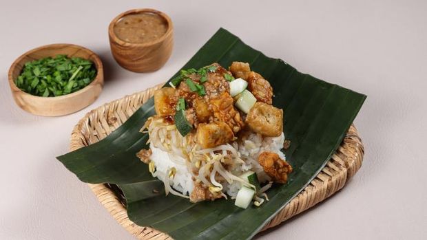 Nasi Lengko Nasi Lengko