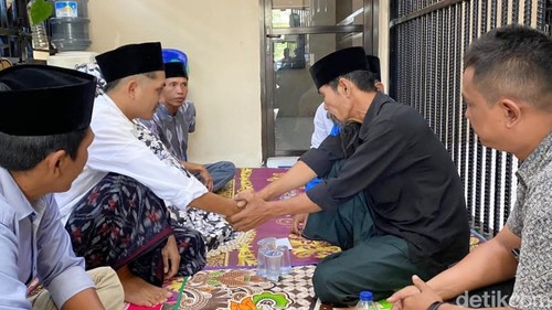 Prosesi akad nikah tahanan Polres Lombok Timur, NTB, Selasa (7/7/2026)
