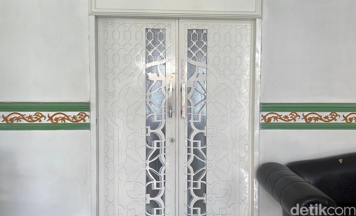 Ruang kerja Bupati Langkat yang sebelumnya disegel KPK. (Finta Rahyuni/detikSumut)