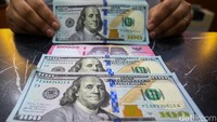 Penguatan dolar AS di pasar internasional umumnya memengaruhi pergerakan mata uang negara berkembang, termasuk rupiah. Ketika permintaan terhadap dolar meningkat, nilai tukar mata uang lain cenderung mengalami tekanan.