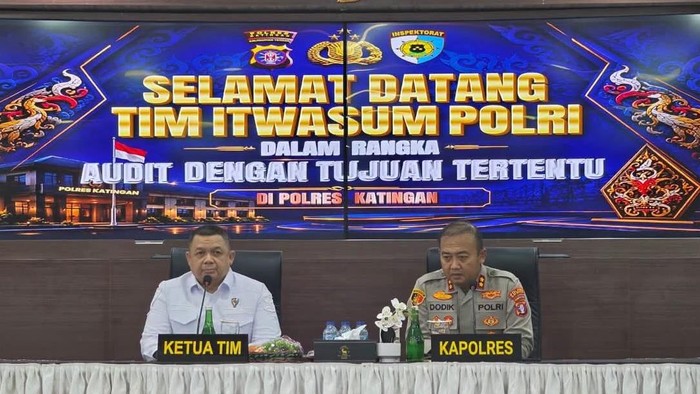 Tim Inspektorat Pengawasan Umum (Itwasum) Polri turun langsung ke Polres Katingan untuk melaksanakan Audit Dengan Tujuan Tertentu (ADTT), Selasa (7/7/2026) malam. (Dok Humas Polres Katingan)