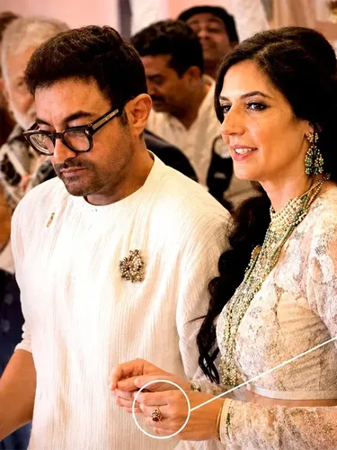 Aamir Khan dan Gauri Spratt