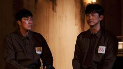 Potret Terbaru Agent Kim Reactivated: So Ji Sub-Taecyeon di Korea Utara