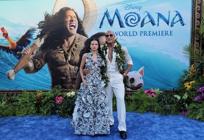 Film live action ‘Moana’ tayang perdana pada Selasa (7/7/2026) di Los Angeles, California. Sorotan utama tentu terarah ke Catherine Laga’aia sebagai pemeran utama. Foto: Getty Images for Disney/Rodin Eckenroth