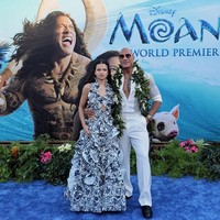 Film live action ‘Moana’ tayang perdana pada Selasa (7/7/2026) di Los Angeles, California. Sorotan utama tentu terarah ke Catherine Laga’aia sebagai pemeran utama. Foto: Getty Images for Disney/Rodin Eckenroth