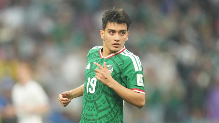 Gilberto Mora (Mexico)   during Round of 16 FIFA World Cup 2026, Mexico and England, Azteca Stadium, Mexico, Mexico on July 05  2026. (Photo by Ulrik Pedersen/NurPhoto via Getty Images)