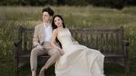 Pre-Wedding Romantis Jennifer Christie & Alastair May di Padang Rumput