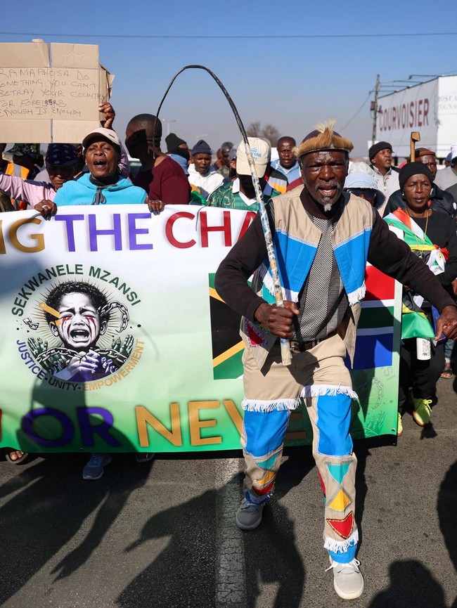 Johannesburg Memanas, Demonstran Anti-Imigran Penuhi Jalanan Soweto