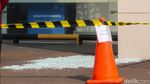 Penampakan Kaca Kantor BGN Pecah, Polisi Cek Lokasi