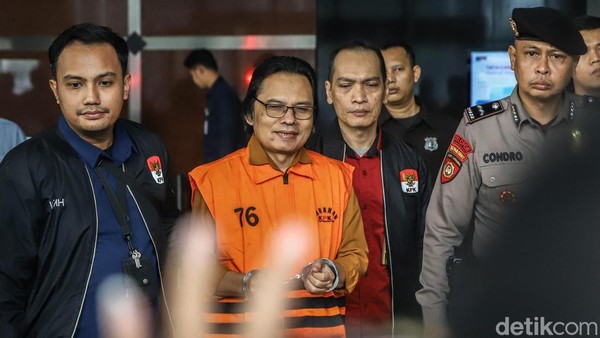 KPK Tahan Mantan Sekjen MPR Maruf Cahyono di Kasus Gratifikasi