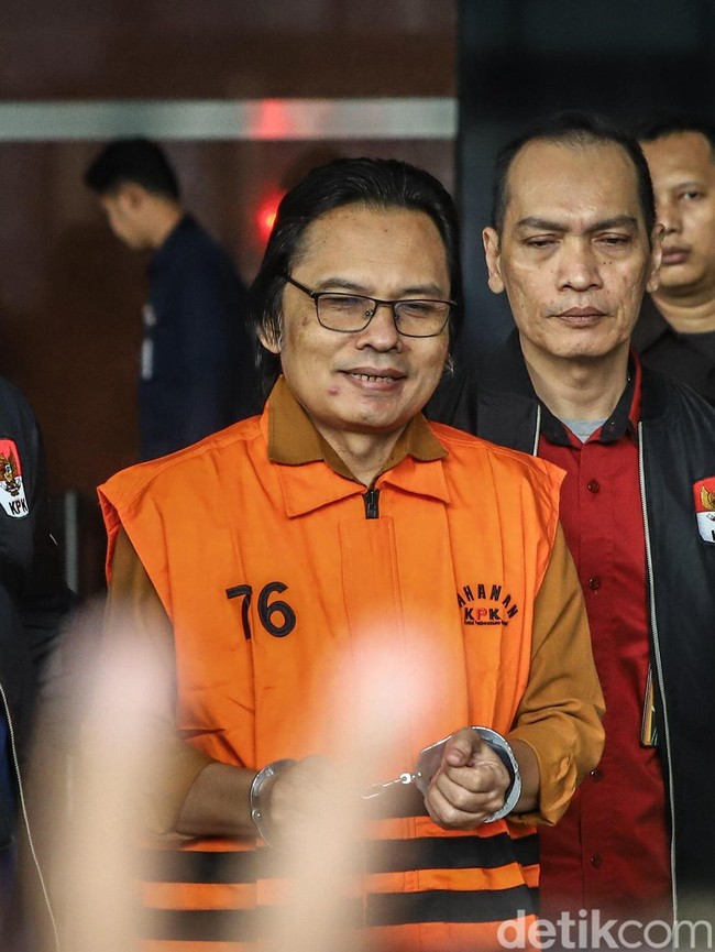 KPK Tahan Mantan Sekjen MPR Maruf Cahyono di Kasus Gratifikasi