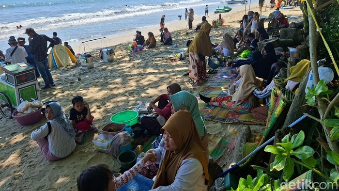 Pantai Carita (Arief/detikcom).