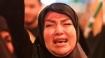 Lautan Pelayat Beri Penghormatan Terakhir untuk Ali Khamenei di Karbala