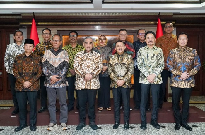 Pimpinan MPR & Pimpinan MK Bahas Sidang Tahunan-Penguatan Tafsir Konstitusi