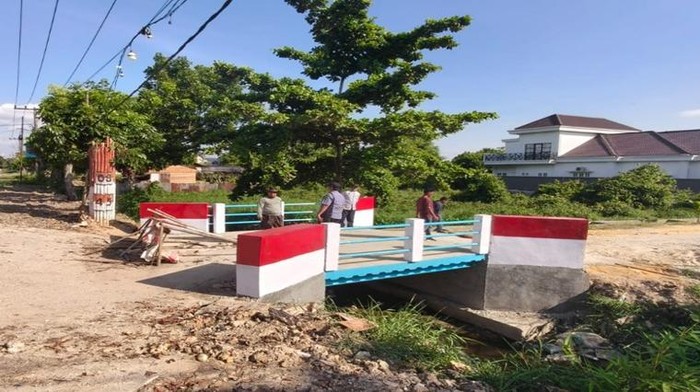 Polda Riau menuntaskan pembangunan 80 Jembatan Merah Putih, termasuk 7 di antaranya di Kota Pekanbaru, Rabu (8/7/2026)