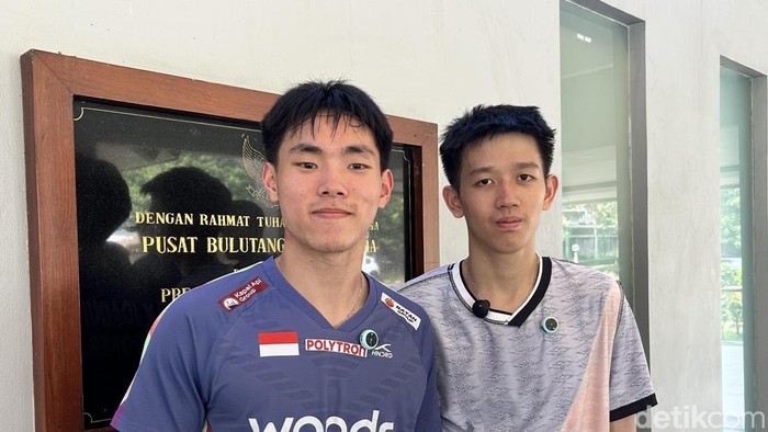 Ganda putra muda Indonesia Raymond Indra/Nikolaus Joaquin memasang target tinggi di Japan Open 2026. Setelah beberapa kali mentok di partai final turnamen level elite, keduanya ingin segera meraih gelar perdana di level BWF World Tour Super 750.
