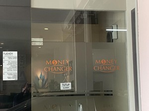 Suasana Money Changer di Cipete Usai Digeledah Terkait 3 Kasus Korupsi